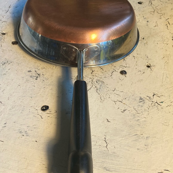 Revere Ware Copper Bottom 7” Frying Pan - Picture 6 of 11
